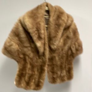 Vintage Fur Ladies Throw